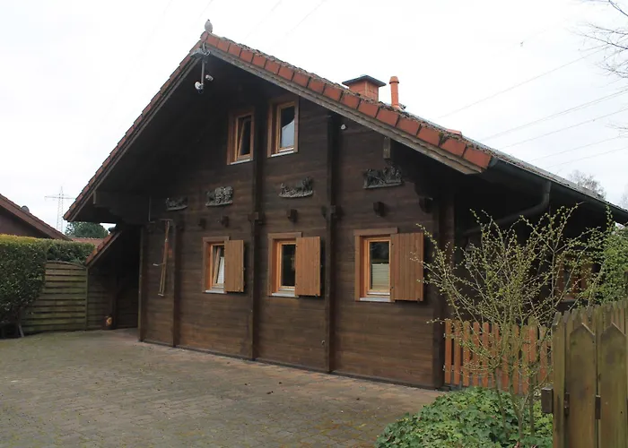 Unser - Lastering Ferienhaeuser & *